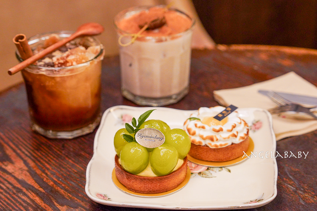 乙支路三街古董甜點『커피한약방』中藥行風格深夜甜點店、naver4.42 @梅格(Angelababy)享樂日記