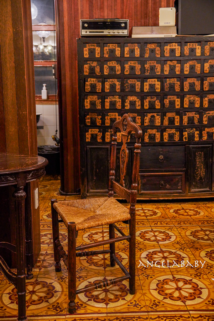 乙支路三街古董甜點『커피한약방』中藥行風格深夜甜點店、naver4.42 @梅格(Angelababy)享樂日記