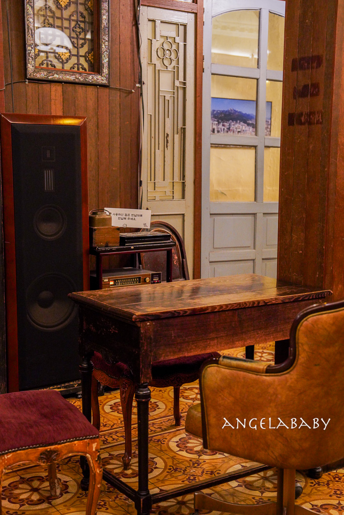 乙支路三街古董甜點『커피한약방』中藥行風格深夜甜點店、naver4.42 @梅格(Angelababy)享樂日記