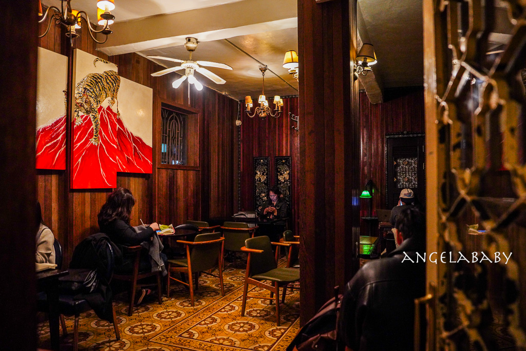 乙支路三街古董甜點『커피한약방』中藥行風格深夜甜點店、naver4.42 @梅格(Angelababy)享樂日記