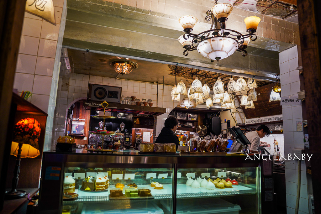 乙支路三街古董甜點『커피한약방』中藥行風格深夜甜點店、naver4.42 @梅格(Angelababy)享樂日記