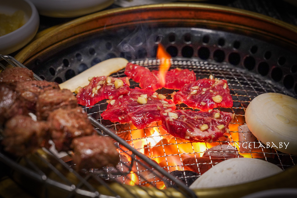 首爾乙支路三街美食『金豚屋乙支路店(금돈옥 을지로점)』免動手吃韓國燒肉 @梅格(Angelababy)享樂日記
