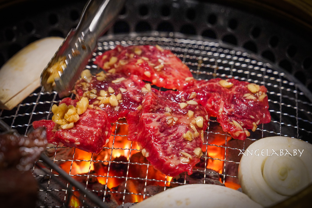 首爾乙支路三街美食『金豚屋乙支路店(금돈옥 을지로점)』免動手吃韓國燒肉 @梅格(Angelababy)享樂日記 首爾乙支路三街美食『金豚屋乙支路店(금돈옥 을지로점)』免動手吃韓國燒肉 @梅格(Angelababy)享樂日記