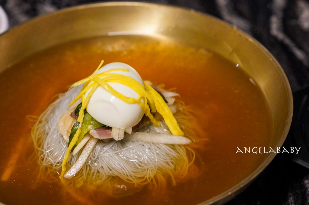 首爾乙支路三街美食『金豚屋乙支路店(금돈옥 을지로점)』免動手吃韓國燒肉 @梅格(Angelababy)享樂日記 首爾乙支路三街美食『金豚屋乙支路店(금돈옥 을지로점)』免動手吃韓國燒肉 @梅格(Angelababy)享樂日記