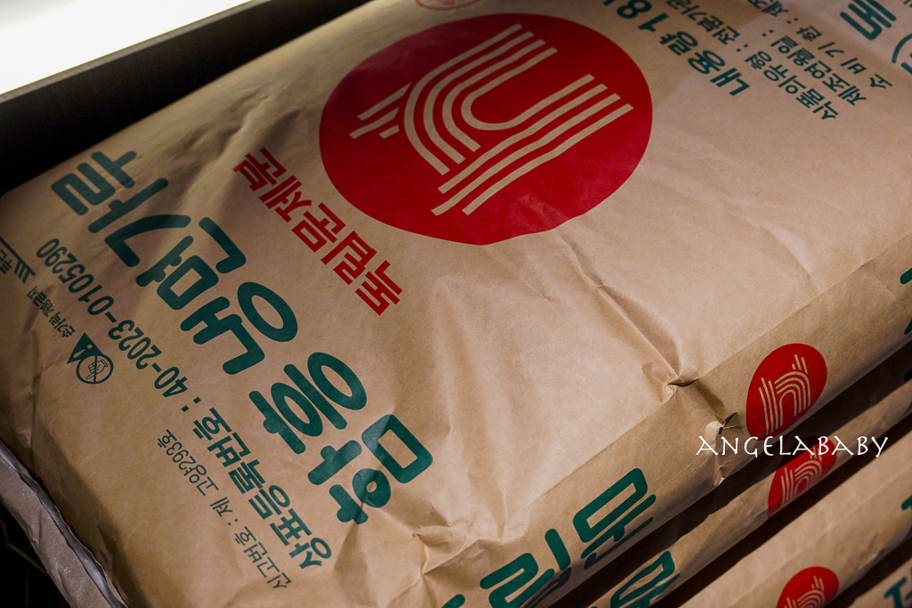 首爾乙支路三街美食『金豚屋乙支路店(금돈옥 을지로점)』免動手吃韓國燒肉 @梅格(Angelababy)享樂日記