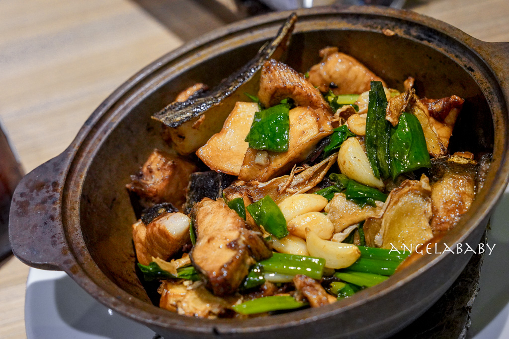 清境美食『雞大王活蝦啤酒城旗艦店』菜單、清境聚餐推薦、甕仔雞 @梅格(Angelababy)享樂日記