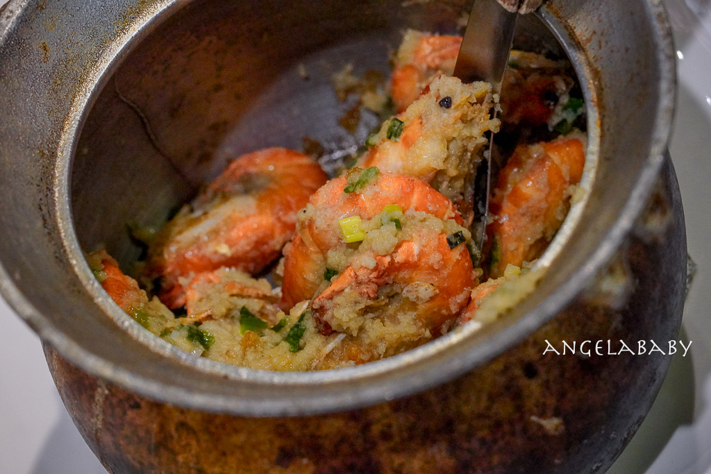 清境美食『雞大王活蝦啤酒城旗艦店』菜單、清境聚餐推薦、甕仔雞 @梅格(Angelababy)享樂日記