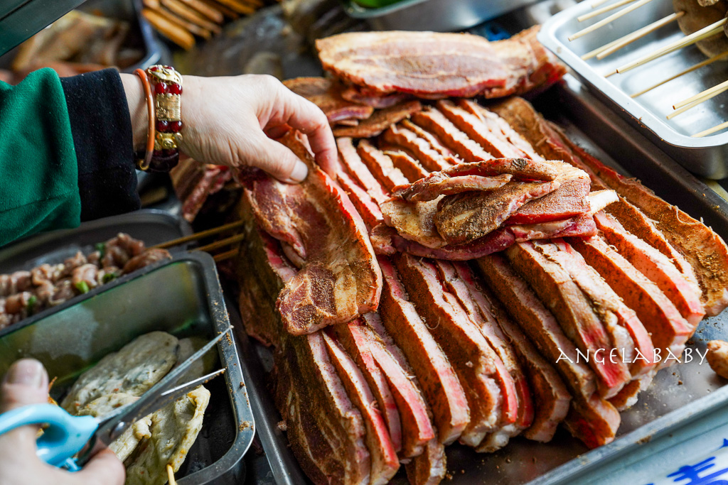 員林宵夜美食『西廂拿碳烤香腸米腸』員林在地老字號碳烤（原為豬哥亮香腸） @梅格(Angelababy)享樂日記