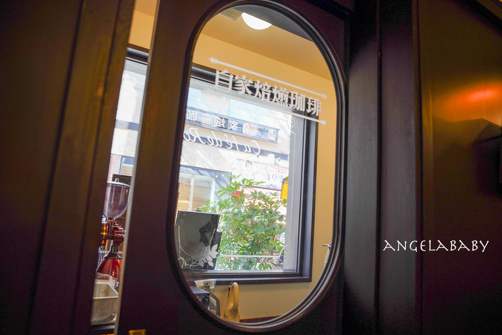 淺草站百名店｜開業60年的自家烘豆喫茶店『ローヤル珈琲店』超值早餐、tabelog3.68 @梅格(Angelababy)享樂日記