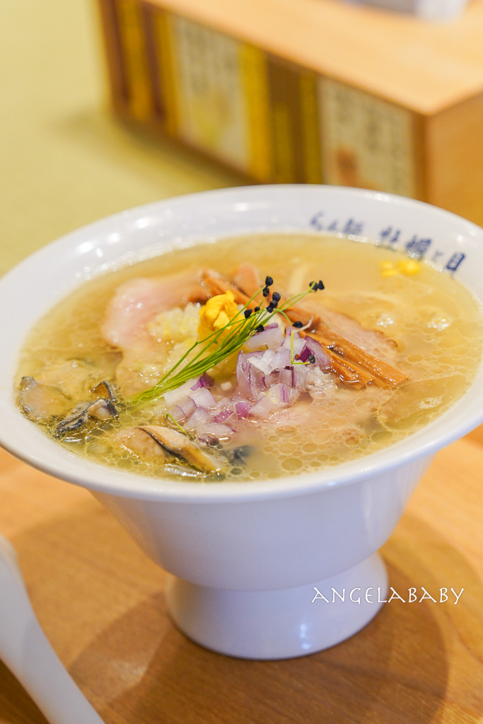 東京築地超濃牡蠣拉麵『牡蠣と貝』tabelog3.68、一天只休息一小時的超狂發拉麵店 @梅格(Angelababy)享樂日記