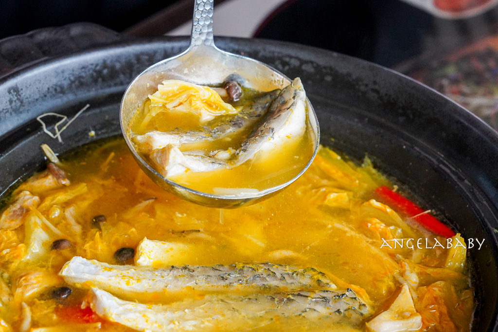 新北板橋高空景觀餐廳「Asia49亞洲料理及酒廊」限時推出亞洲鍋物、金湯酸菜鱸魚鍋、青檸香茅羊腩鍋 @梅格(Angelababy)享樂日記