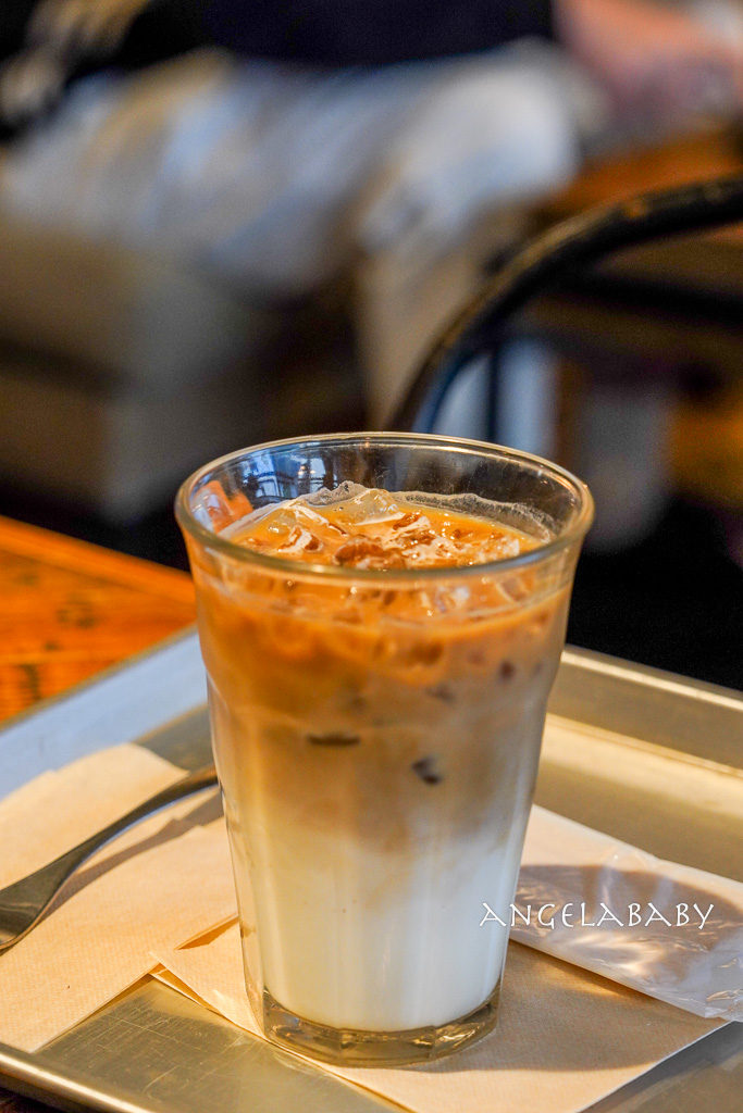 東京爆紅蛋沙拉早午餐『egg baby cafe』上野御徒町站旁工業風咖啡廳、不限時咖啡廳 @梅格(Angelababy)享樂日記 東京爆紅蛋沙拉早午餐『egg baby cafe』上野御徒町站旁工業風咖啡廳、不限時咖啡廳 @梅格(Angelababy)享樂日記