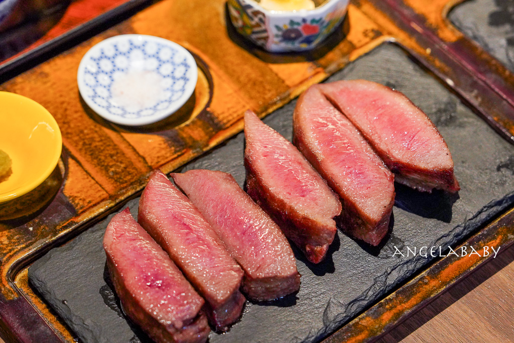 仙台牛舌名店插旗台北信義『東山炭燒牛舌台北信義店』菜單、銷魂極品厚切牛舌定食 @梅格(Angelababy)享樂日記 仙台牛舌名店插旗台北信義『東山炭燒牛舌台北信義店』菜單、銷魂極品厚切牛舌定食 @梅格(Angelababy)享樂日記