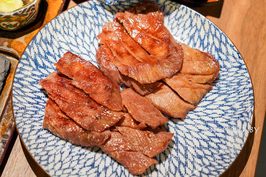 仙台牛舌名店插旗台北信義『東山炭燒牛舌台北信義店』菜單、銷魂極品厚切牛舌定食 @梅格(Angelababy)享樂日記 仙台牛舌名店插旗台北信義『東山炭燒牛舌台北信義店』菜單、銷魂極品厚切牛舌定食 @梅格(Angelababy)享樂日記