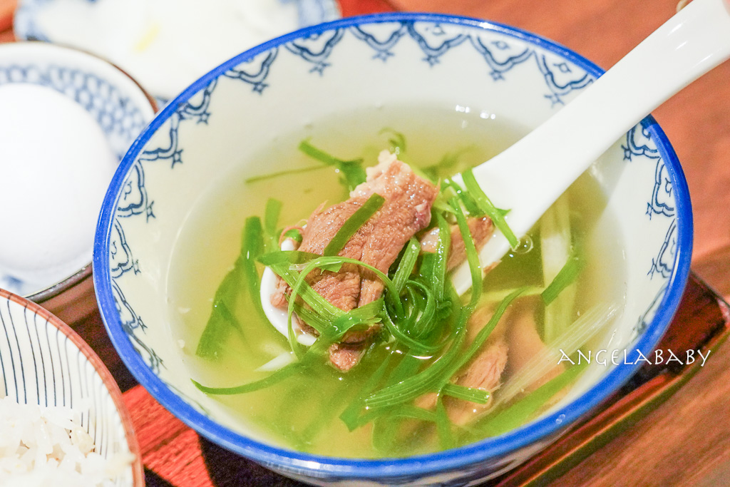 仙台牛舌名店插旗台北信義『東山炭燒牛舌台北信義店』菜單、銷魂極品厚切牛舌定食 @梅格(Angelababy)享樂日記 仙台牛舌名店插旗台北信義『東山炭燒牛舌台北信義店』菜單、銷魂極品厚切牛舌定食 @梅格(Angelababy)享樂日記