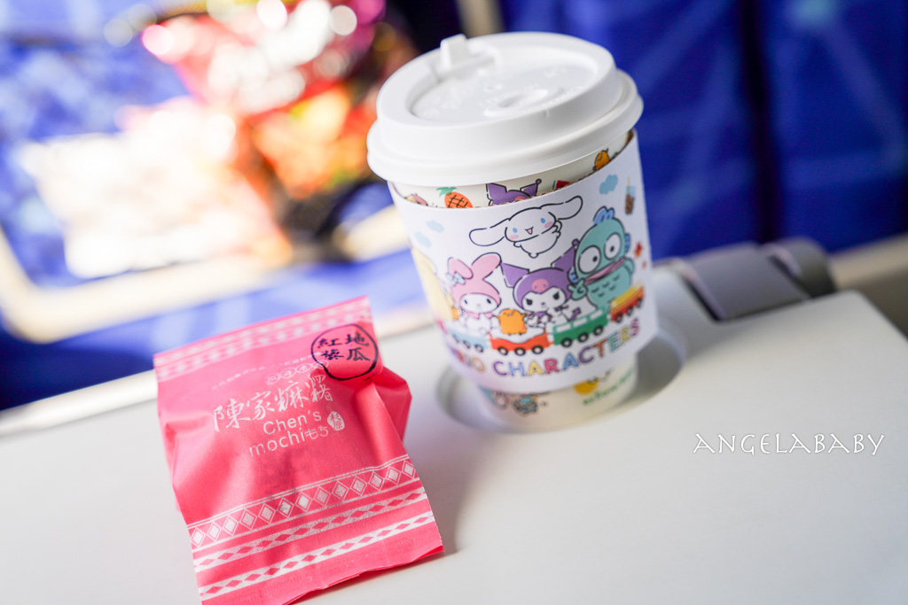 台灣最夢幻的鐵道旅行『三麗鷗萌旅號』吃喝玩樂一次滿足、獨一無二的移動式樂園、免費KTV唱到飽 @梅格(Angelababy)享樂日記