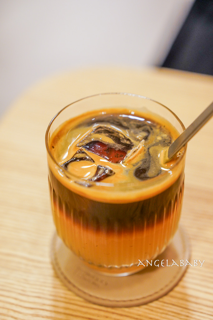 中山站新開幕『青沐 (中山店)』菜單、訂位、好吃爆料義大利麵、超好吃布丁推薦 @梅格(Angelababy)享樂日記 中山站新開幕『青沐 (中山店)』菜單、訂位、好吃爆料義大利麵、超好吃布丁推薦 @梅格(Angelababy)享樂日記