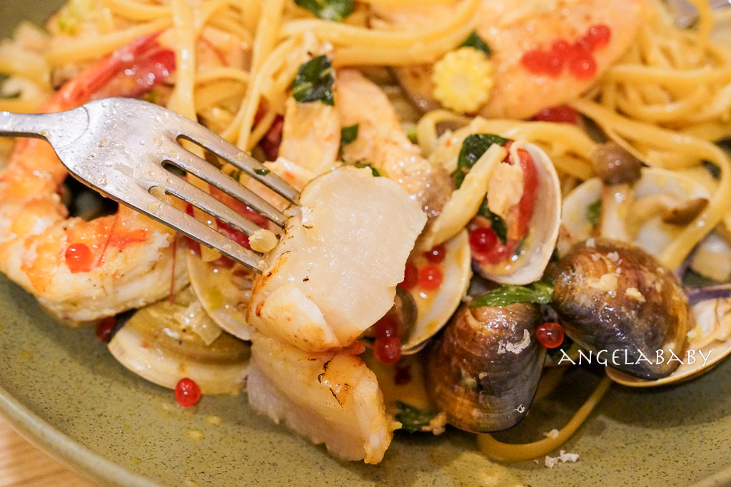 中山站新開幕『青沐 (中山店)』菜單、訂位、好吃爆料義大利麵、超好吃布丁推薦 @梅格(Angelababy)享樂日記 中山站新開幕『青沐 (中山店)』菜單、訂位、好吃爆料義大利麵、超好吃布丁推薦 @梅格(Angelababy)享樂日記