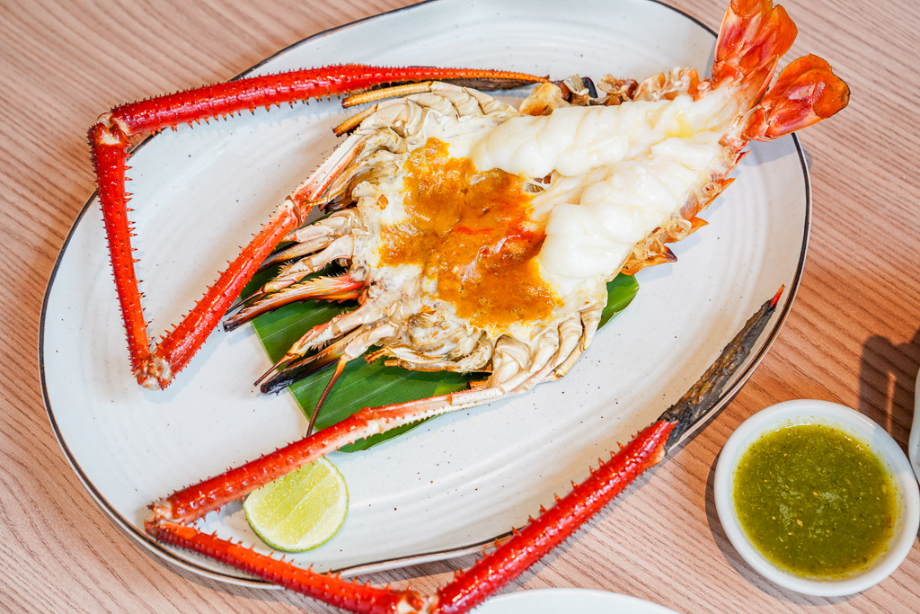 曼谷BTS&nbsp;Chit Lom (奇隆站)美食『Savoey @The Mercury Ville at Chidlom』炭烤活海鮮料理 @梅格(Angelababy)享樂日記