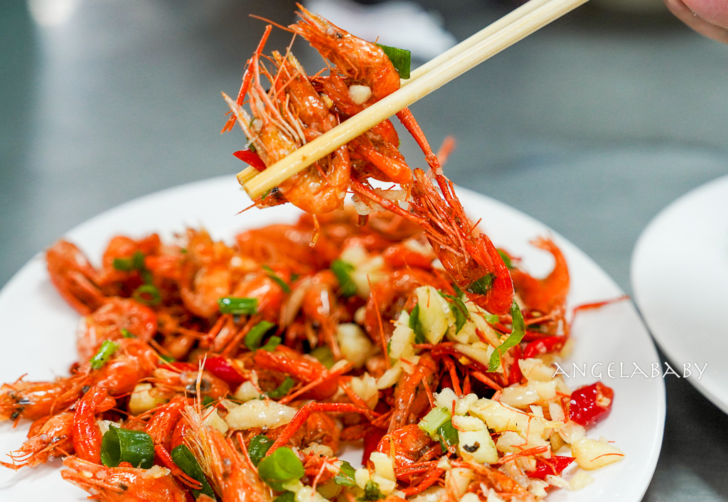 新北好吃土雞｜沒有門牌的深山鐵皮屋土雞『安安土雞城』菜單、白飯免費吃到飽 @梅格(Angelababy)享樂日記