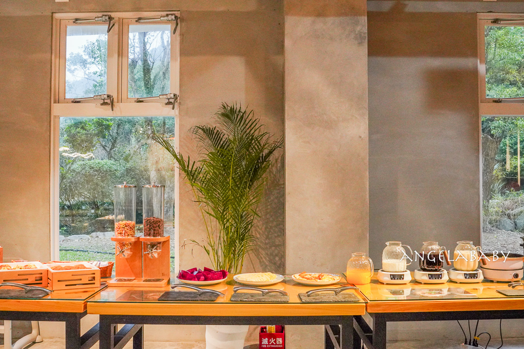 新北最新景點推薦『亮山川Lands & Stream Resort Park』自然生態、餐廳、烤肉、戲水、露營車&nbsp; @梅格(Angelababy)享樂日記