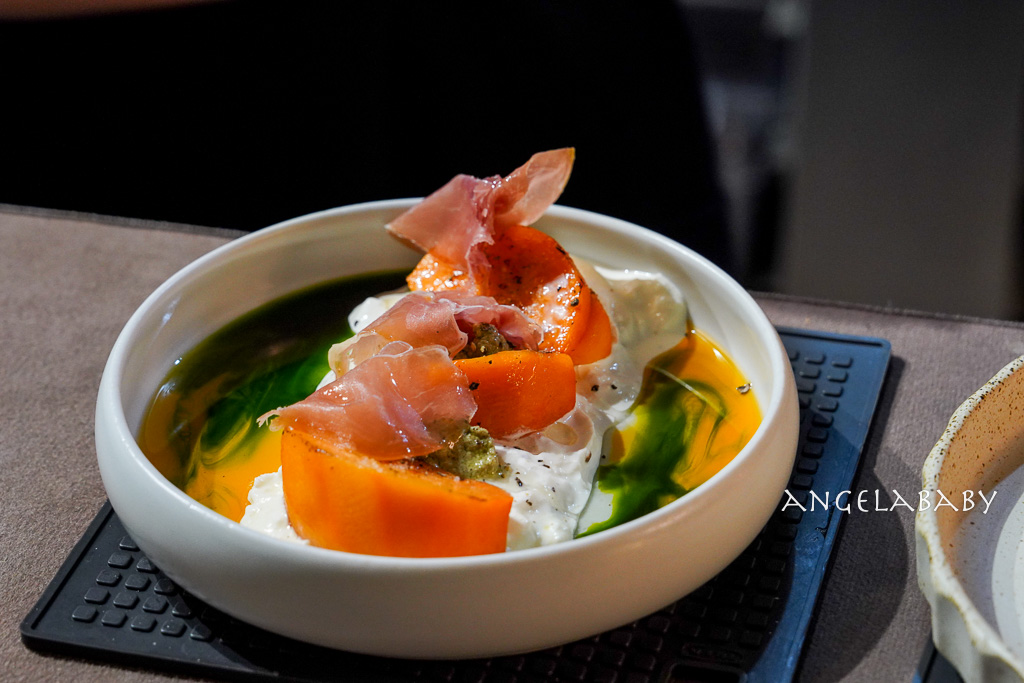 士林新開幕｜無菜單餐酒館『 AROSA Dining』Fine dining 別處吃不到的炭烤羊鞍、法式酥皮肉派 @梅格(Angelababy)享樂日記