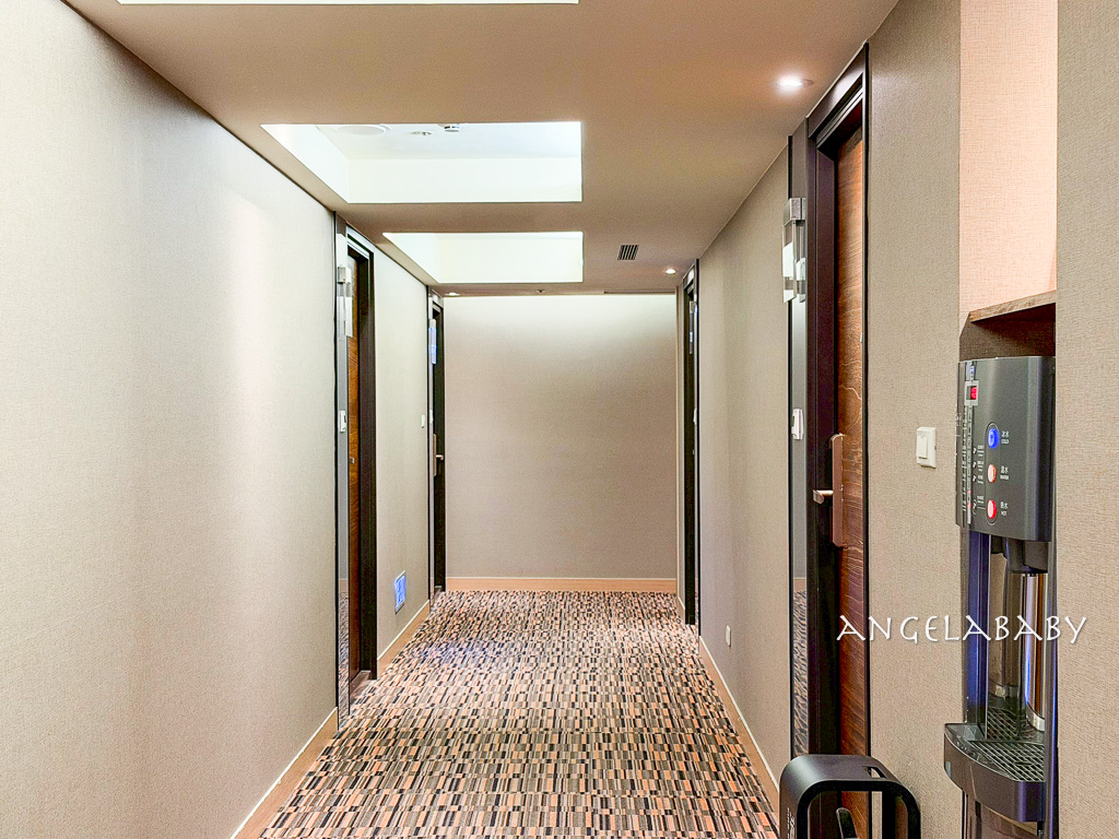 台中火車站住宿推薦『葉綠宿・茶覺旅 Tea Way Hotel 台中站前館』有停車場、免費自助早餐、訂房優惠 @梅格(Angelababy)享樂日記