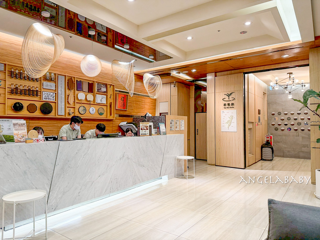 台中火車站住宿推薦『葉綠宿・茶覺旅 Tea Way Hotel 台中站前館』有停車場、免費自助早餐、訂房優惠 @梅格(Angelababy)享樂日記