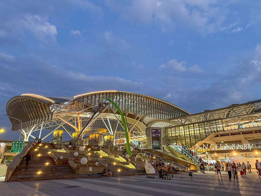 台中火車站住宿推薦『葉綠宿・茶覺旅 Tea Way Hotel 台中站前館』有停車場、免費自助早餐、訂房優惠 @梅格(Angelababy)享樂日記