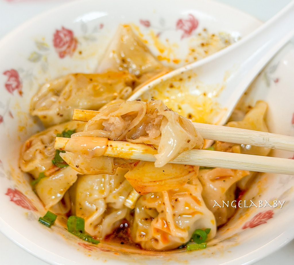 東區頂好名店城『美景紅油抄手』500盤推薦、台北最好吃的紅油抄手 @梅格(Angelababy)享樂日記