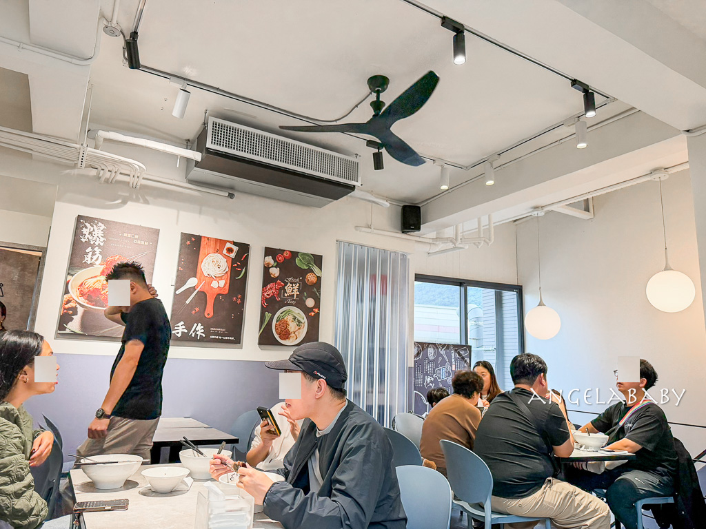 士林站美食『天東86牛肉麵-士林店』菜單、士林夜市好吃牛肉麵 @梅格(Angelababy)享樂日記