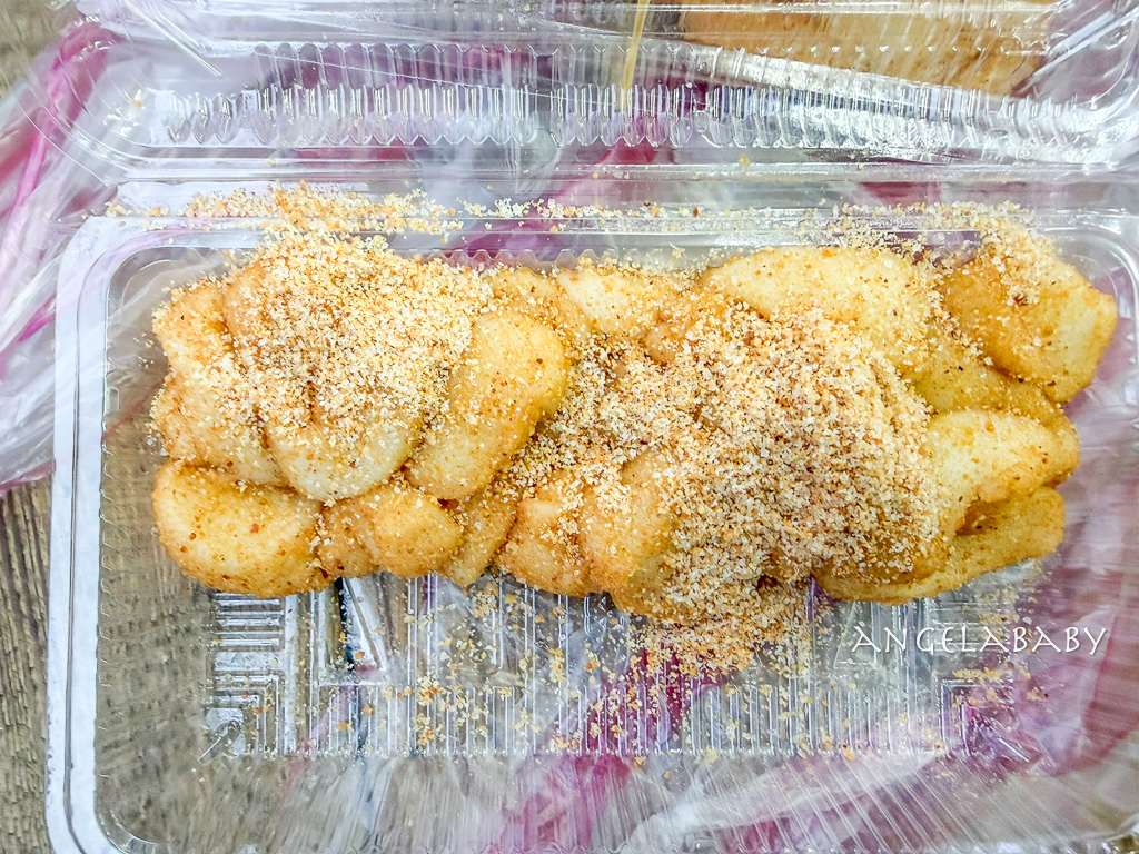 板橋府中站人氣銅板美食『黃石公園麻糬』手工刀切麻糬、皮Q不黏牙一盒只要50元 @梅格(Angelababy)享樂日記 板橋府中站人氣銅板美食『黃石公園麻糬』手工刀切麻糬、皮Q不黏牙一盒只要50元 @梅格(Angelababy)享樂日記