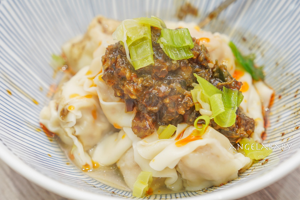 宅配美食｜每日接單製作的好吃泡菜『協發行泡菜』近20種泡菜口味、『蠟筆小新』聯名款泡菜 @梅格(Angelababy)享樂日記