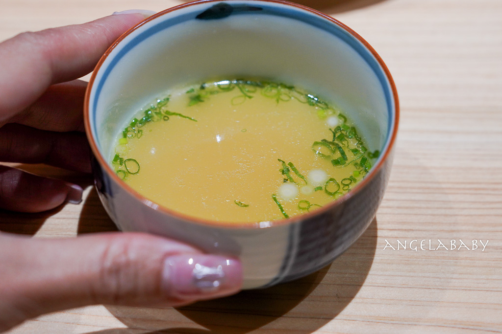 中山站巷弄超手藝無菜單料理『鮨冶吉』共計20品飽足感十足的日本進口水產無菜單推薦 @梅格(Angelababy)享樂日記