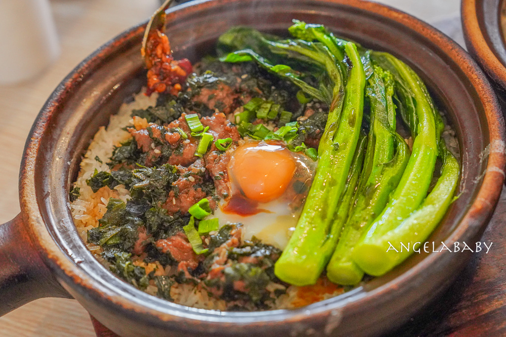 廣州米芝蓮必比登推介餐廳『廣東香港廟街煲仔飯』滿滿鍋巴的超好吃煲仔飯 @梅格(Angelababy)享樂日記