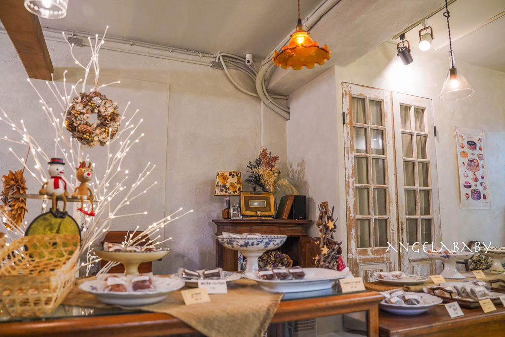 大安區人氣歐洲蛋糕捲『TaSweet菓子屋』一週只開三天的神級草莓蛋糕 @梅格(Angelababy)享樂日記