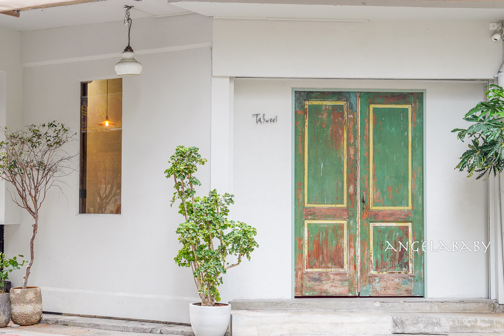 樹林隱藏版小洪瑞珍招牌三明治『麗華西點麵包行』一個只要25元 @梅格(Angelababy)享樂日記