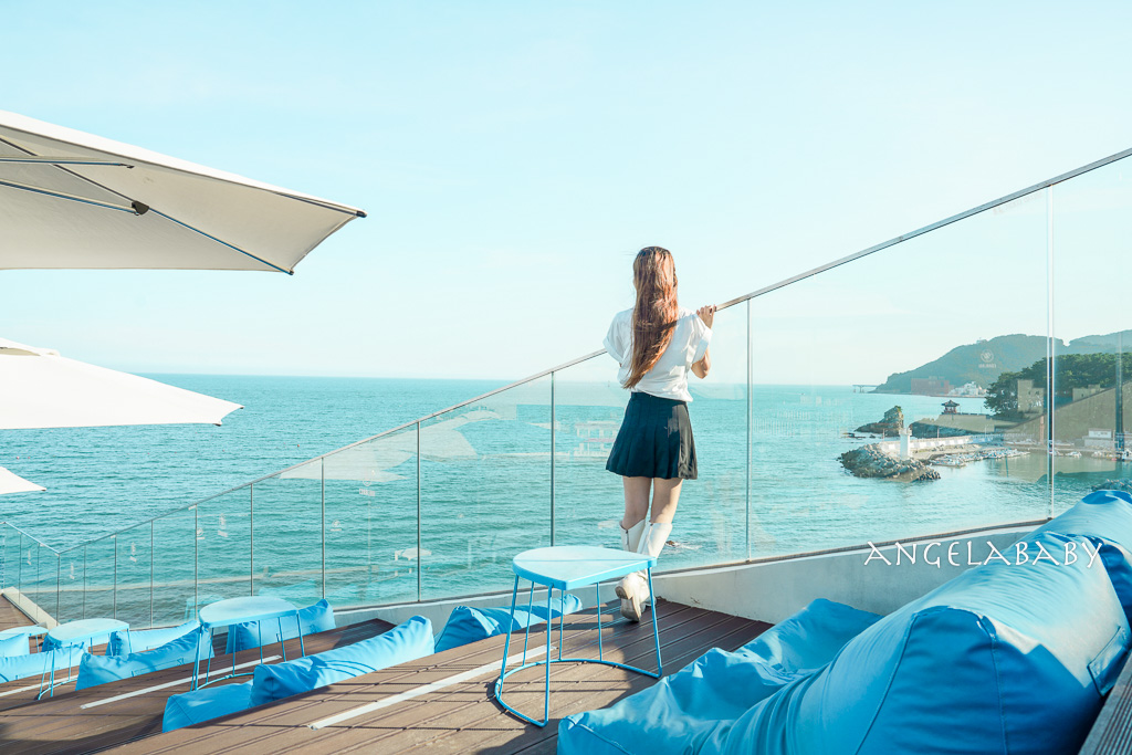 釜山機張｜海景第一排景觀咖啡『cafe coralani（코랄라니）』釜山海景咖啡廳 @梅格(Angelababy)享樂日記