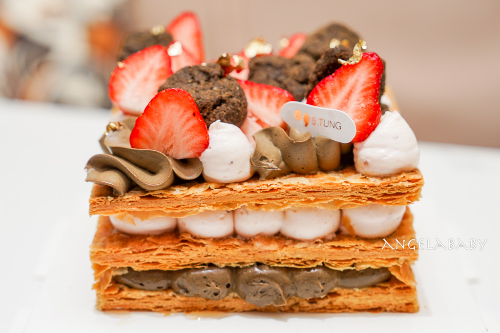 六張犁站甜點『午冬甜點』｜台北人氣千層蛋糕、午冬甜點價格、台北外帶甜點、生日蛋糕推薦 @梅格(Angelababy)享樂日記