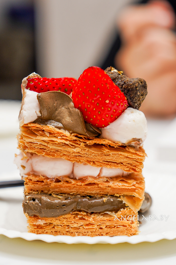 六張犁站甜點『午冬甜點』｜台北人氣千層蛋糕、午冬甜點價格、台北外帶甜點、生日蛋糕推薦 @梅格(Angelababy)享樂日記