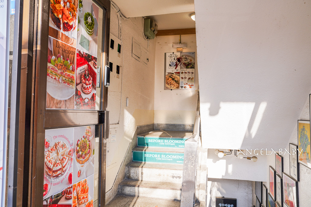 弘大延南洞咖啡廳｜最好吃的草莓蛋糕『Before Blooming&nbsp;(비포블루밍)』naver4.57好評推薦 @梅格(Angelababy)享樂日記