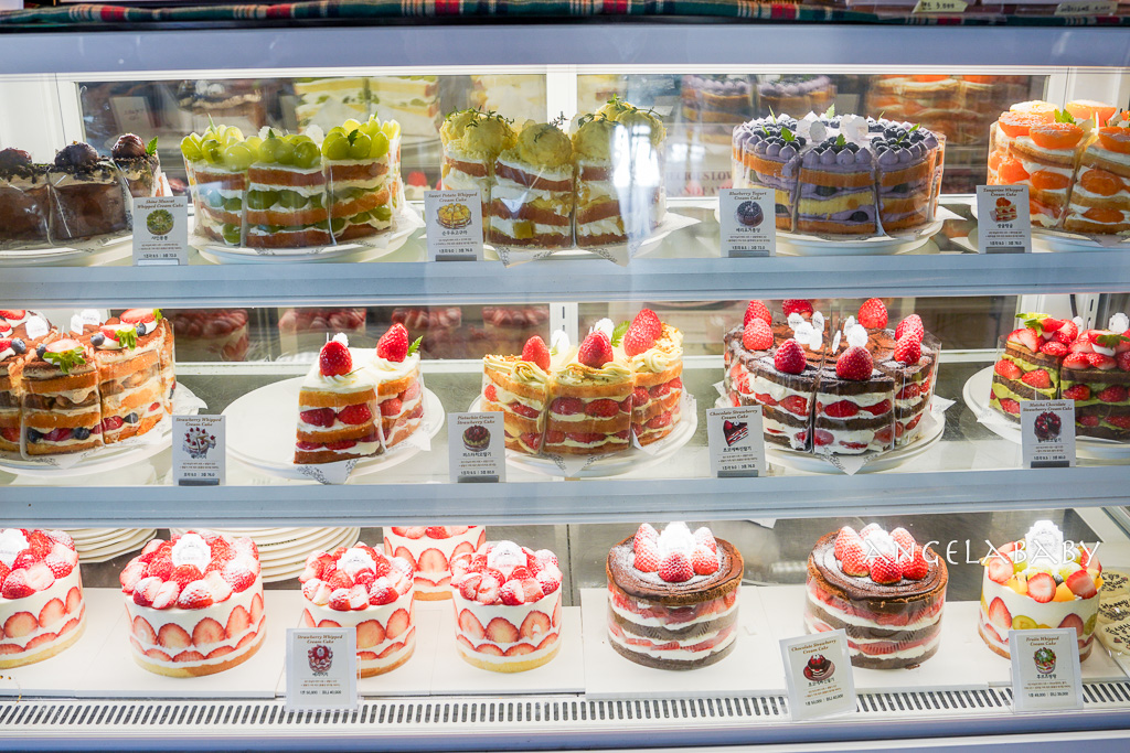 新竹咖啡廳｜城隍廟必吃甜點推薦『吉十咖啡』價格、吉十肉桂捲 @梅格(Angelababy)享樂日記