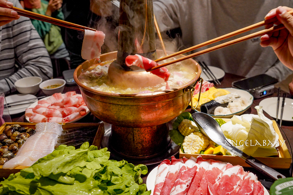 八德路牛肉麵 巷弄內行家美食推薦 ＃無名牛肉麵 ＃超平價美味小吃 ＃清燉牛肉麵 ＃銅板美食 @梅格(Angelababy)享樂日記