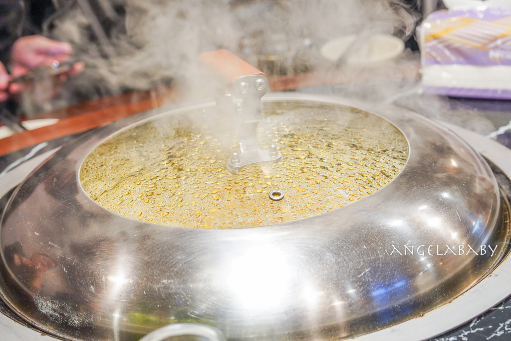 三重巷弄美食『安慶小館 鐵鍋燉 私房菜(預約制)』超好吃手工花捲、三重聚餐推薦 @梅格(Angelababy)享樂日記 三重巷弄美食『安慶小館 鐵鍋燉 私房菜(預約制)』超好吃手工花捲、三重聚餐推薦 @梅格(Angelababy)享樂日記