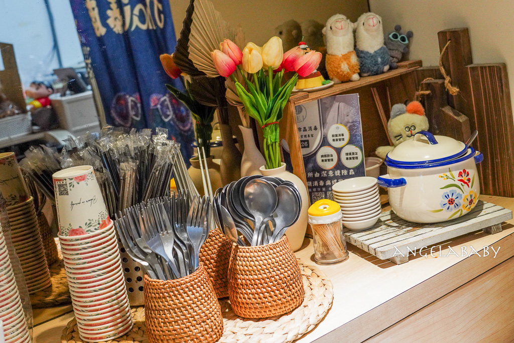 西門美食｜超泰 泰國餐廳Super Thai food อาหารไทย｜泰國網紅私房泰式料理口袋推薦 @梅格(Angelababy)享樂日記