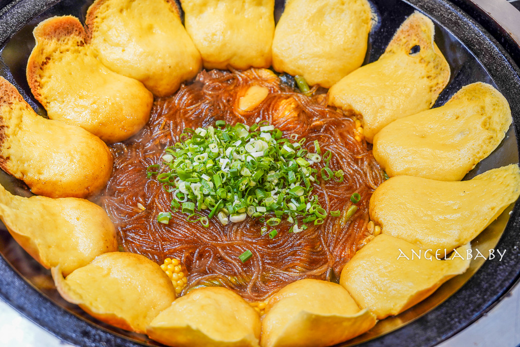 三重巷弄美食『安慶小館 鐵鍋燉 私房菜(預約制)』超好吃手工花捲、三重聚餐推薦 @梅格(Angelababy)享樂日記 三重巷弄美食『安慶小館 鐵鍋燉 私房菜(預約制)』超好吃手工花捲、三重聚餐推薦 @梅格(Angelababy)享樂日記