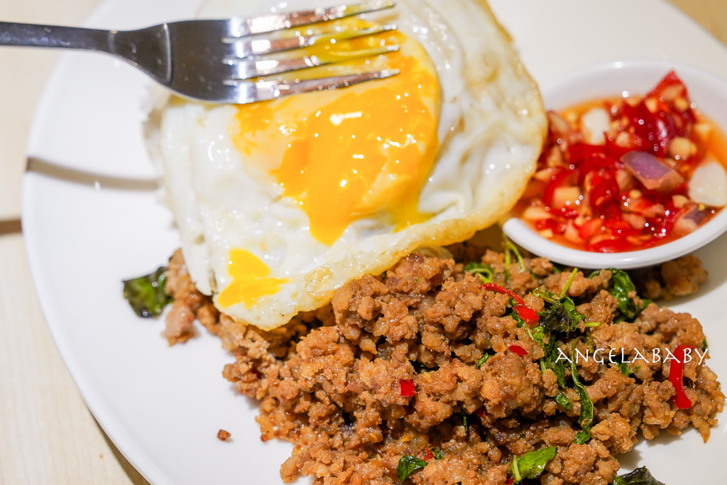 西門美食｜超泰 泰國餐廳Super Thai food อาหารไทย｜泰國網紅私房泰式料理口袋推薦 @梅格(Angelababy)享樂日記