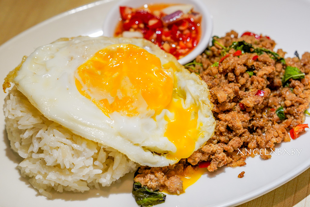 西門美食｜超泰 泰國餐廳Super Thai food อาหารไทย｜泰國網紅私房泰式料理口袋推薦 @梅格(Angelababy)享樂日記