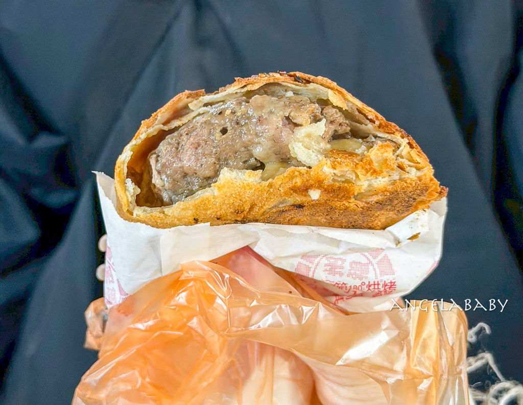 饒河夜市美食『福州世祖胡椒餅』CNN評為台灣最佳十大美食推薦 @梅格(Angelababy)享樂日記