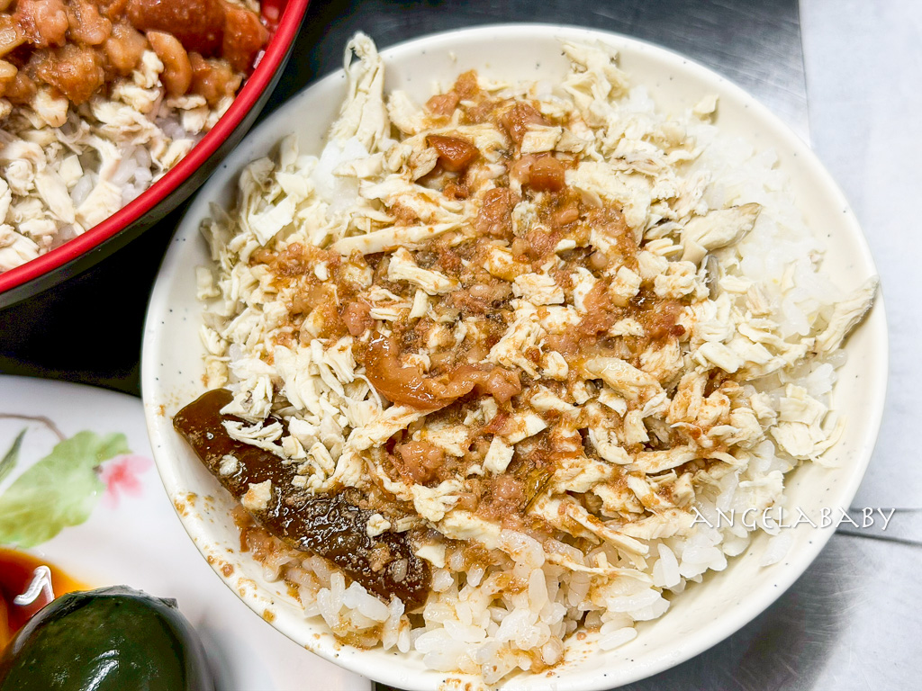 桃園中壢夜市美食『高雄海產粥』菜單,中壢宵夜美食推薦 @梅格(Angelababy)享樂日記 桃園中壢夜市美食『高雄海產粥』菜單,中壢宵夜美食推薦 @梅格(Angelababy)享樂日記